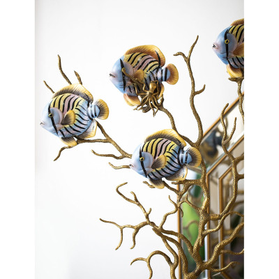 Ваза зеленая с бронзовыми ветвями и фарфоровыми рыбками Eden Garden