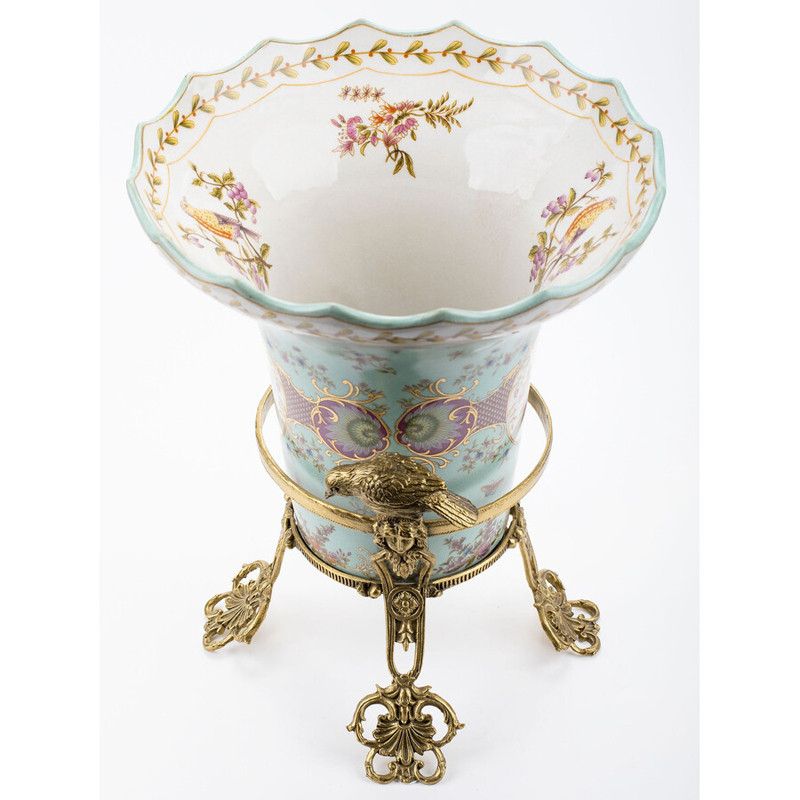 Ваза из голубого фарфора с рисунком птиц и цветов и декоративными элементами Blue Garden