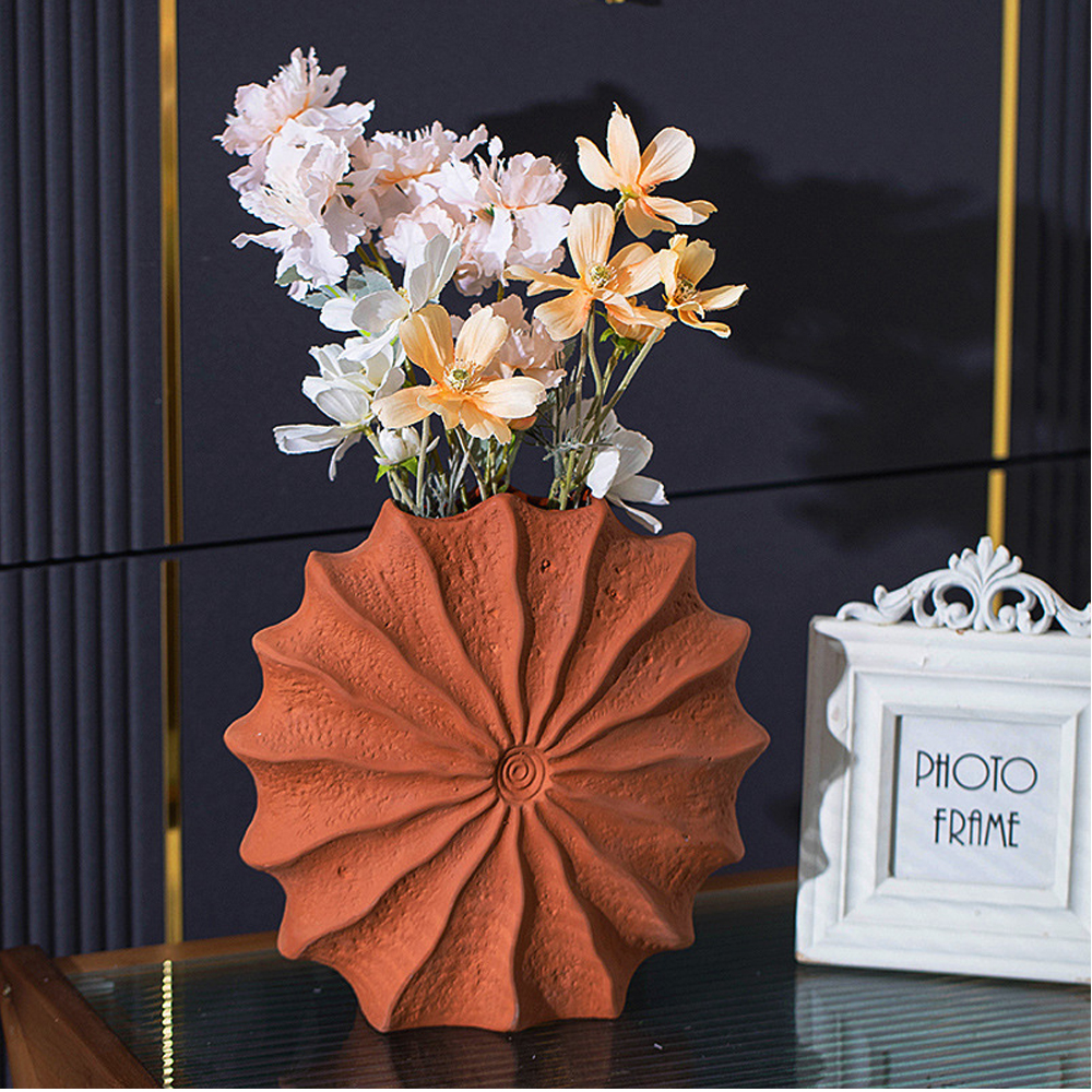 Ваза керамическая в виде круглой терракотовой морской раковины Galapagos