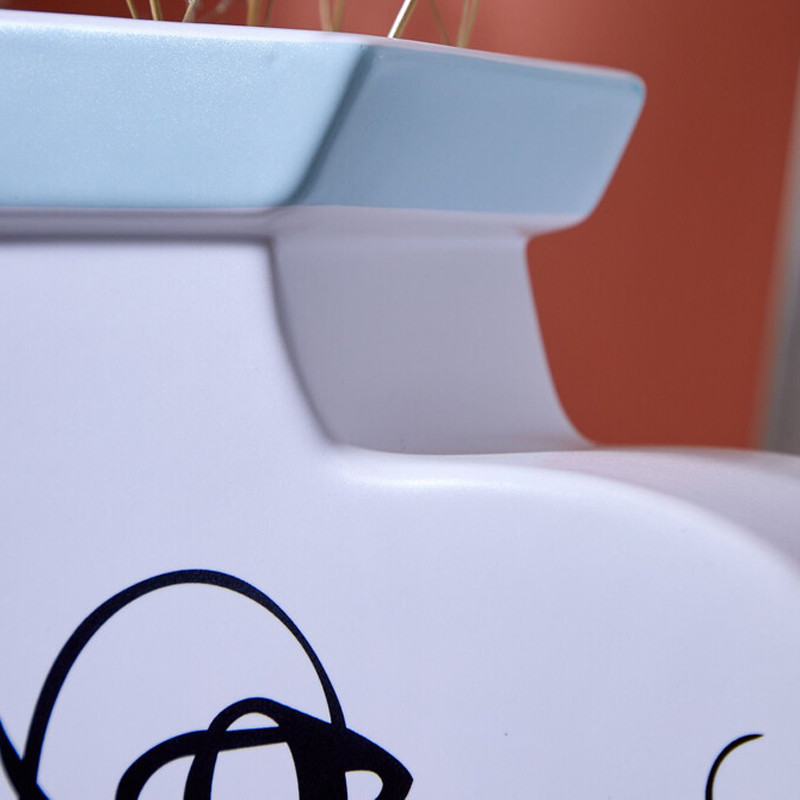 Ваза плоская белая с абстрактными черными линиями в форме лиц Faces of Imagination