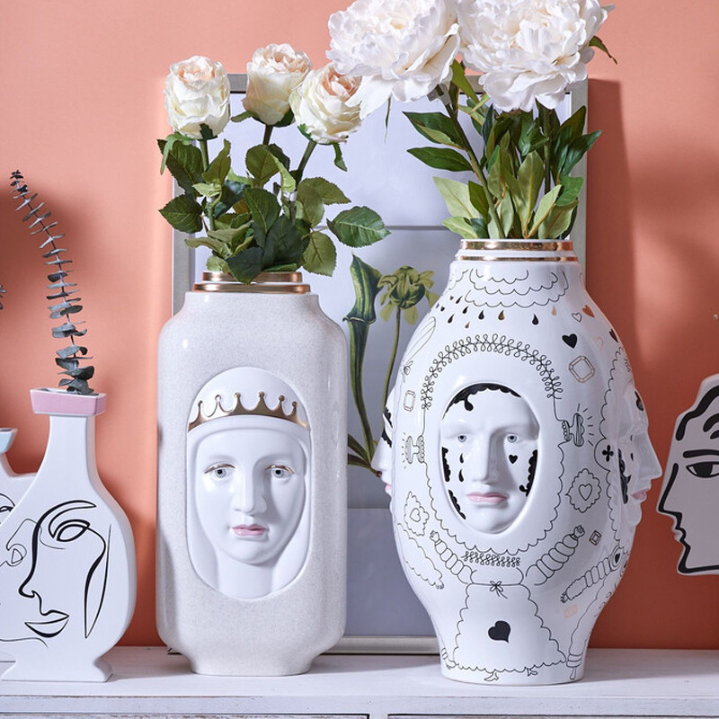 Ваза с золотисто-белыми фрагментами Faces of Imagination