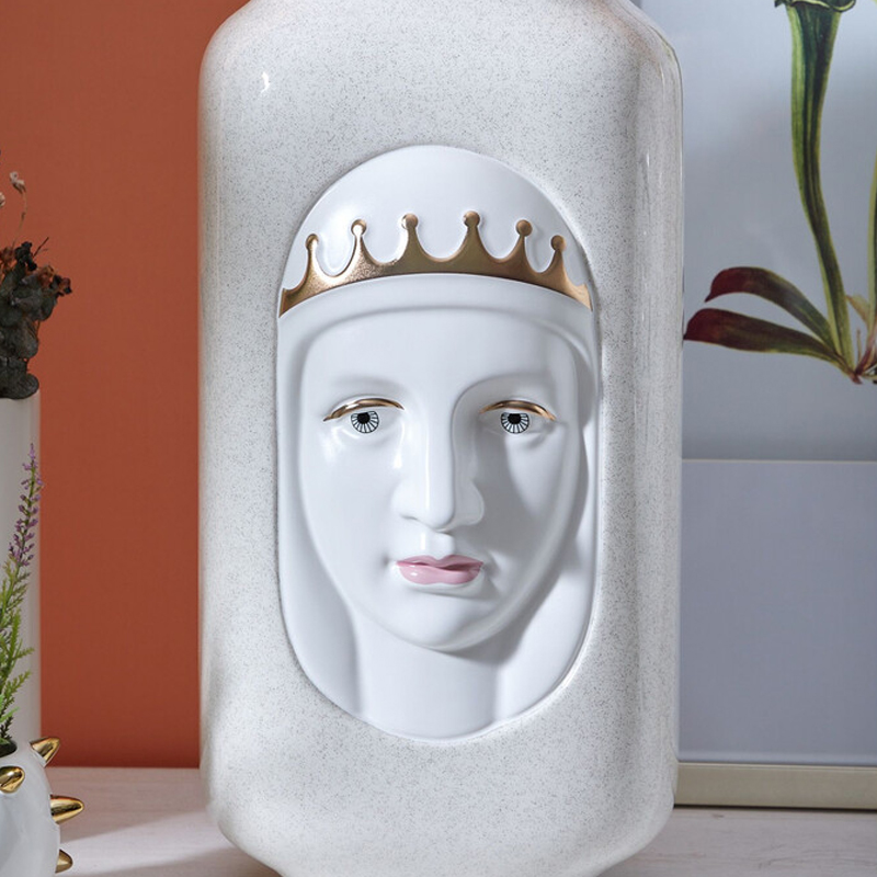 Ваза с золотисто-белыми фрагментами Faces of Imagination