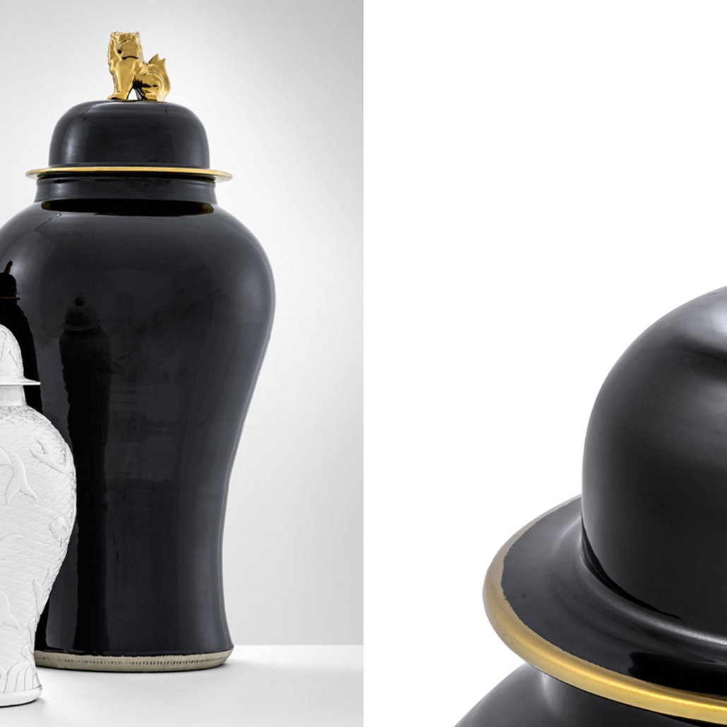 Ваза с крышкой Eichholtz Vase Golden Dragon S
