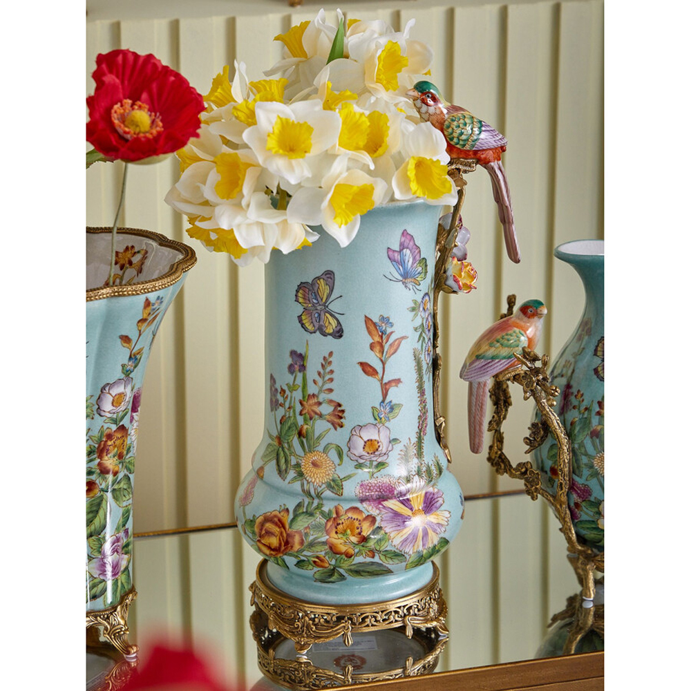 Ваза с птичкой из фарфора с бронзовыми элементами Garden of Eden