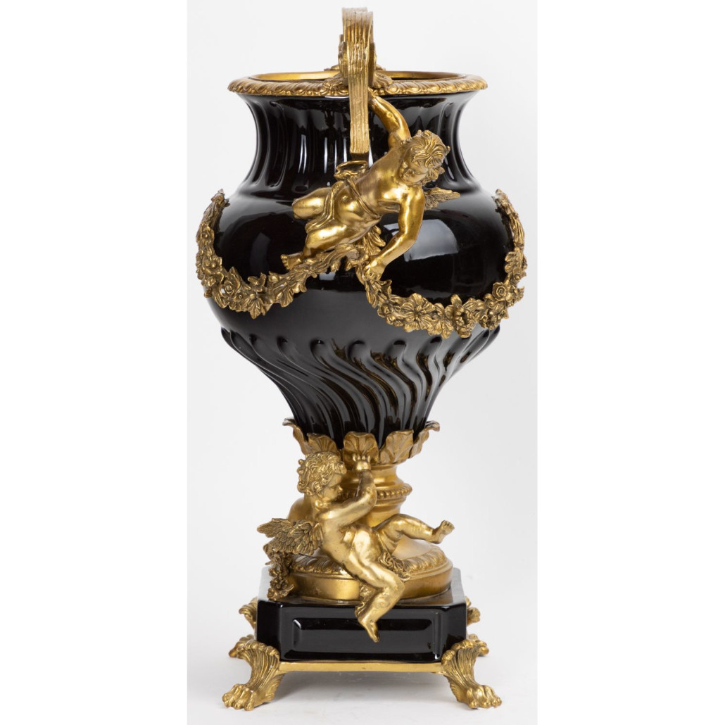 Ваза фарфоровая Black Gold