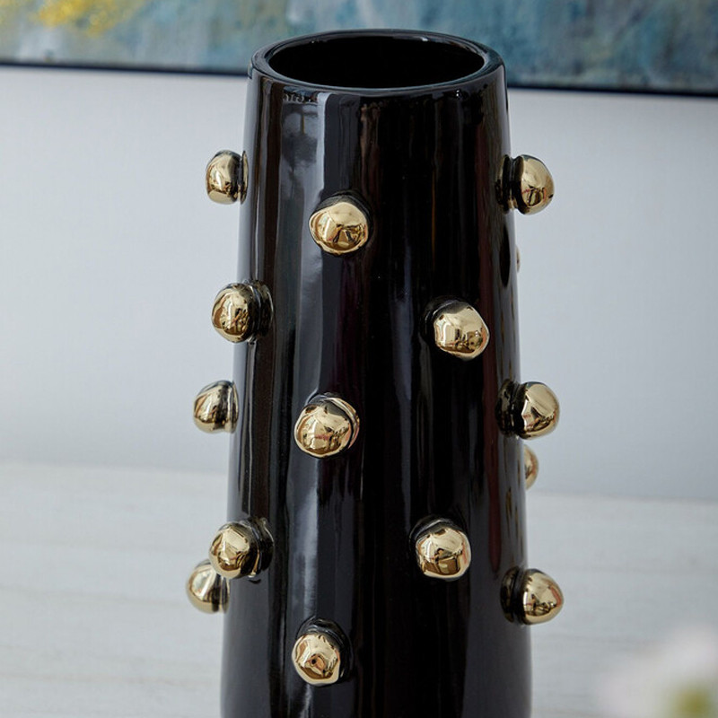 Ваза черная цилиндрическая с глянцевым покрытием и золотыми декоративными элементами Molecule Collection