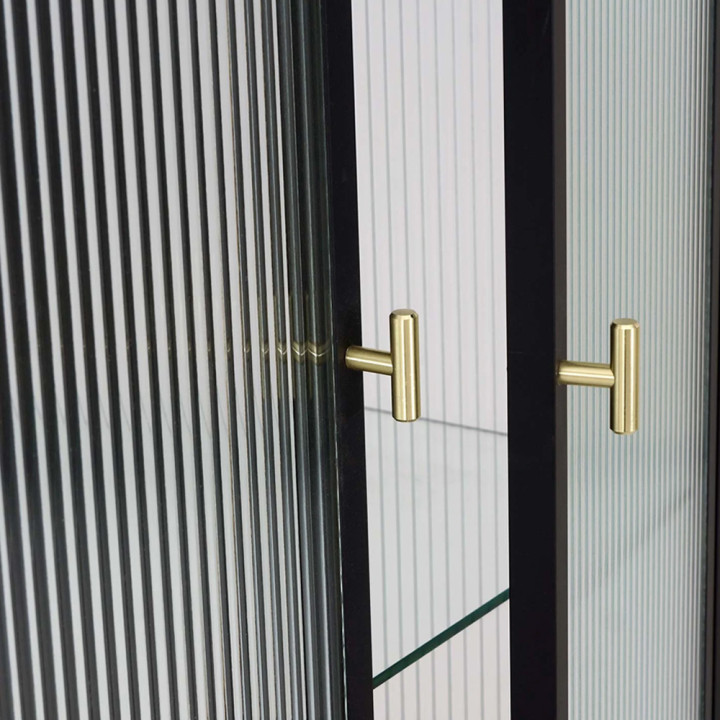 Витрина с рифленым стеклом The Keeper