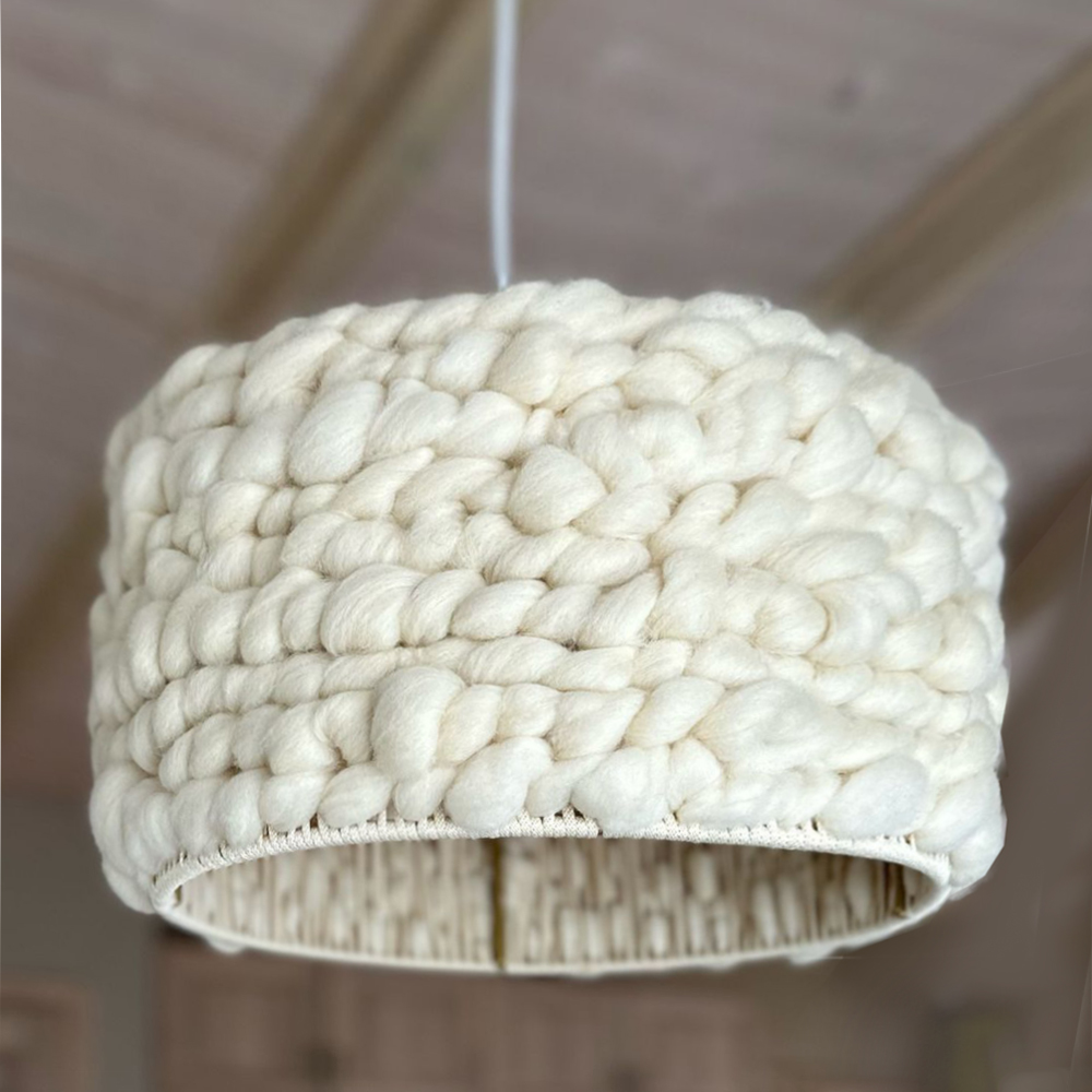 Вязаный шерстяной светильник Knitted wool lamp Cylinder