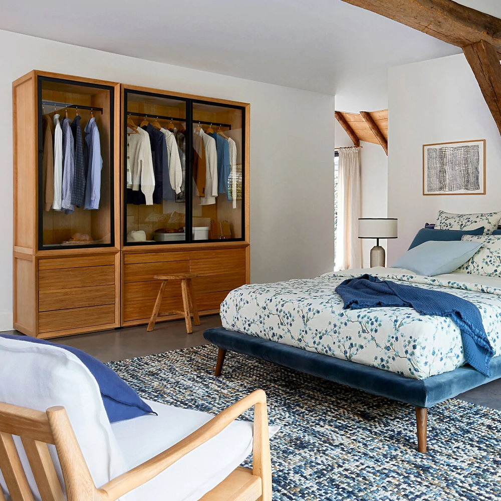 Двуспальная кровать с мягким изголовьем Daniel Bed