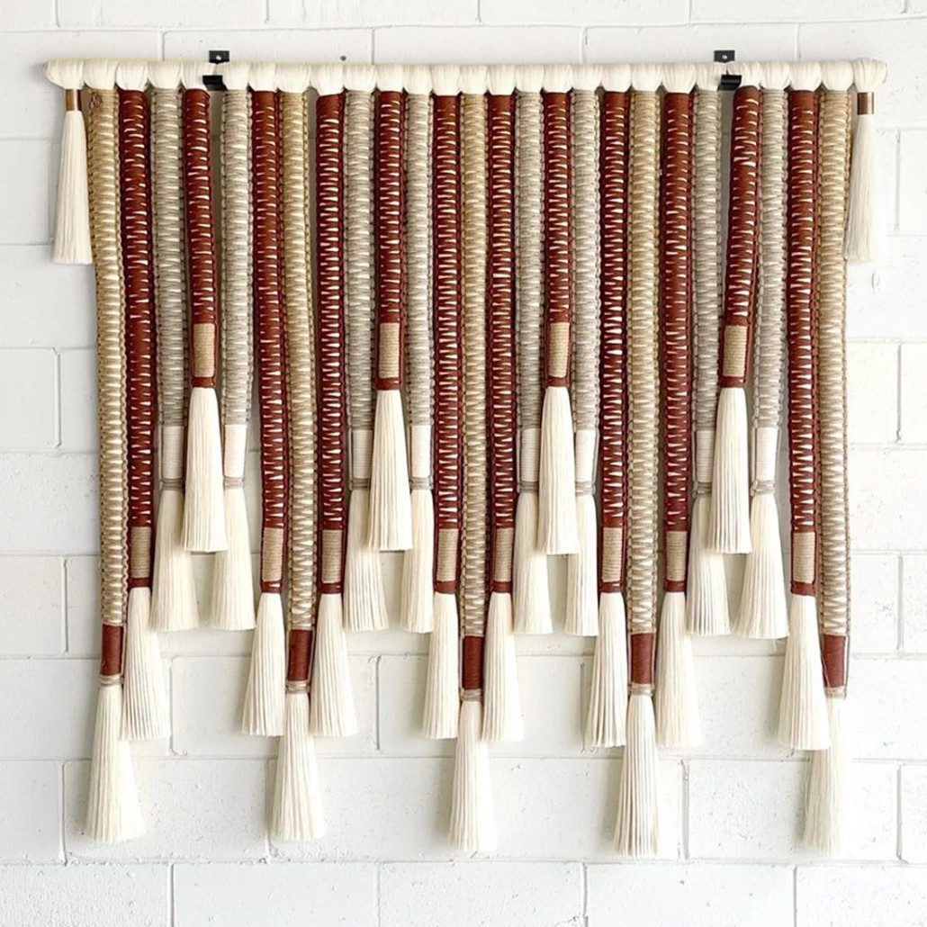 Декор настенный в Эко стиле с кисточками wall panel Thread brushes