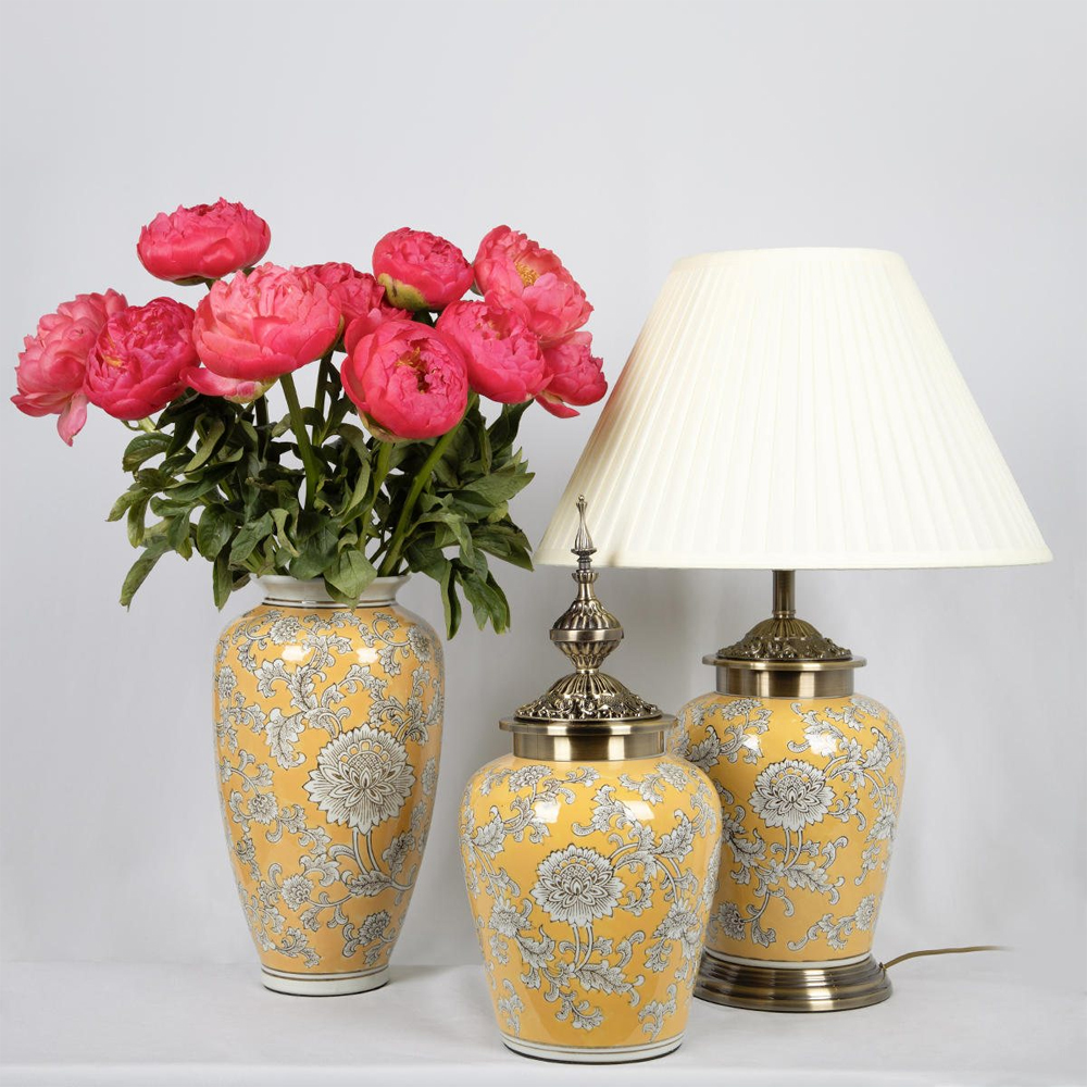 Декоративная керамическая ваза Mira