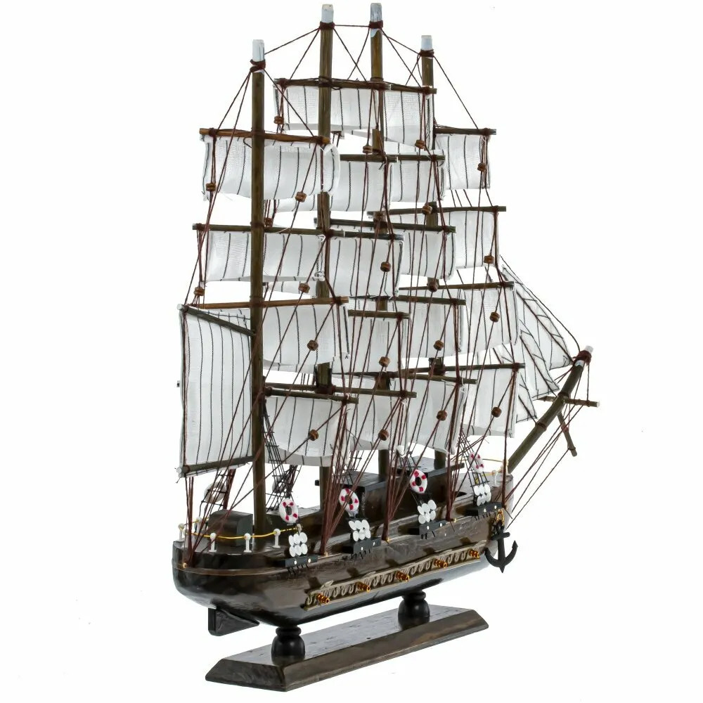 Декоративная модель деревянного тёмно-коричневого парусника в подарочной упаковке With The low