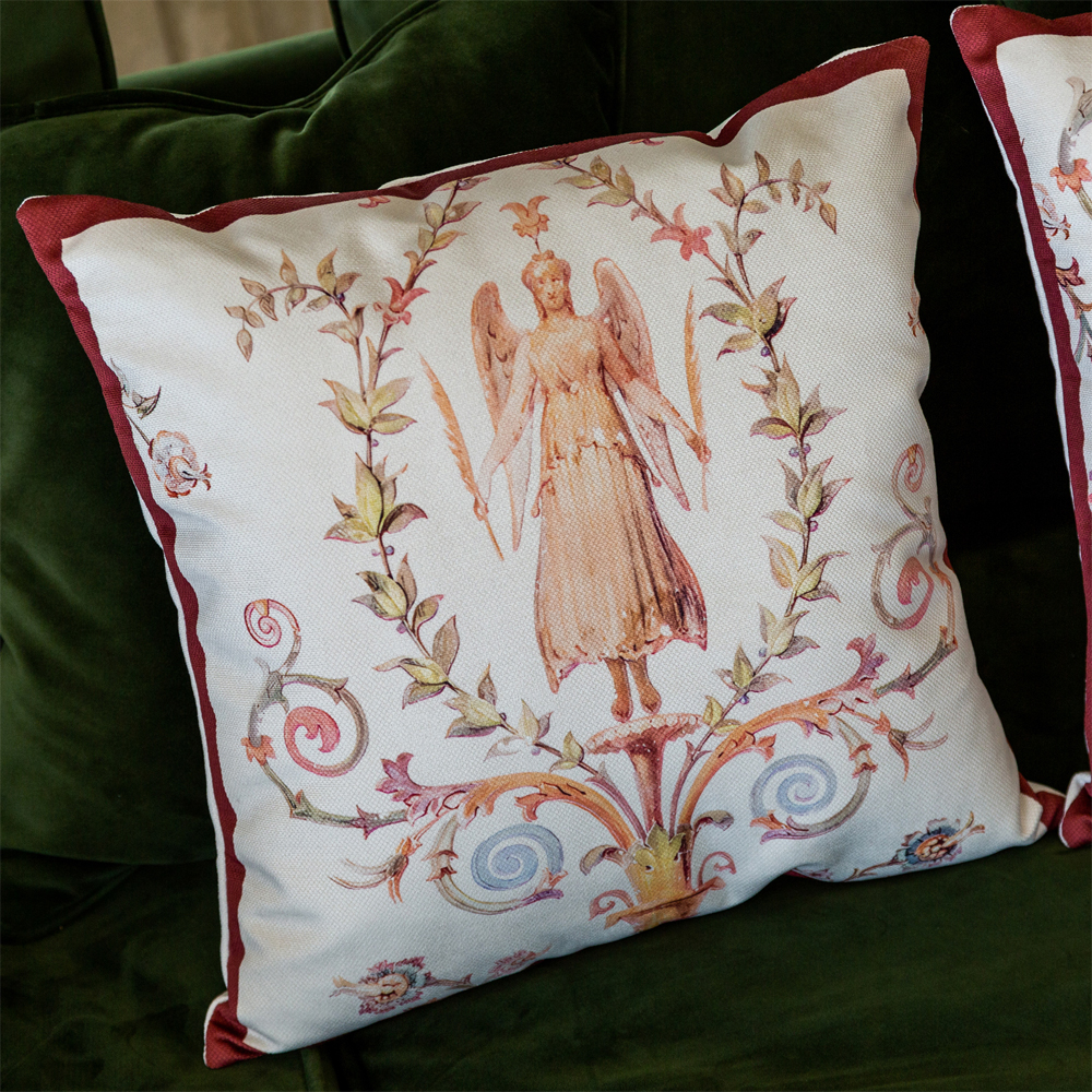 Декоративная подушка бежевая с растительным орнаментом Raffael Angel Beige Red Cushion