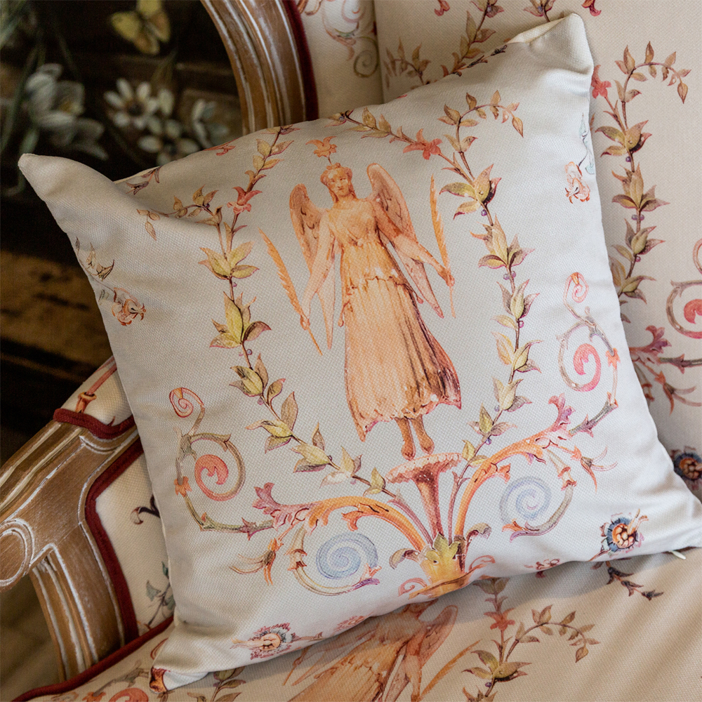 Декоративная подушка светло-серая с растительным орнаментом Raffael Angel Grey Cushion