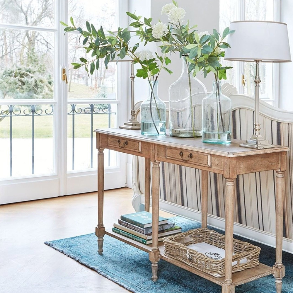 Деревянная консоль из массива дерева с двумя ящиками Oak Margery Provence Console Table