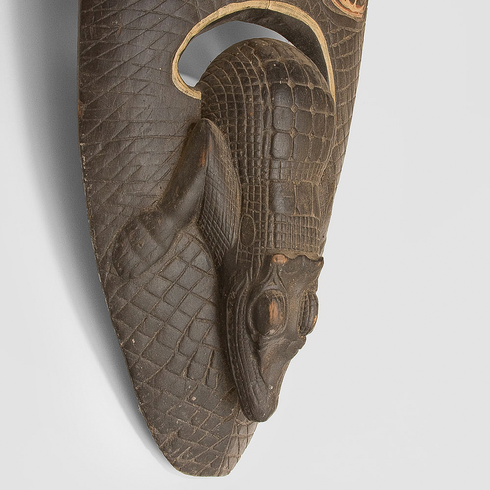 Деревянная резная маска ручной работы Papuan Wooden Mask