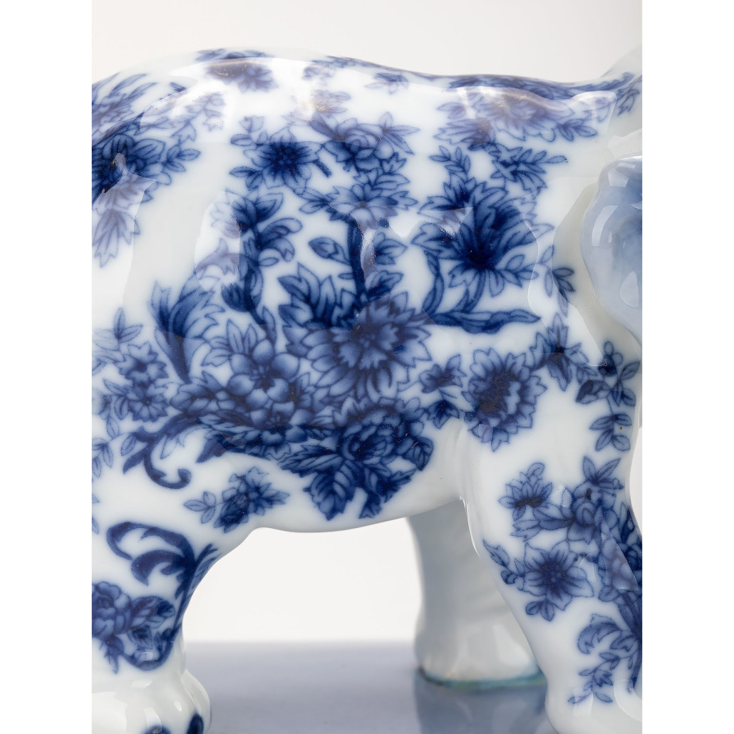Держатель для книг The blue elephant