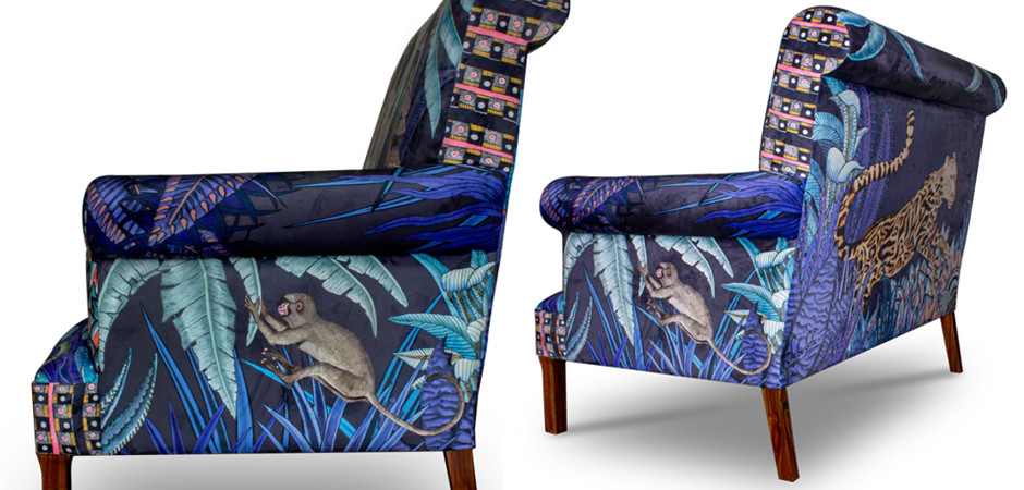 Диван Ardmore Design Sabie Sofa in Tanzanite Синий Тропический Орнамент