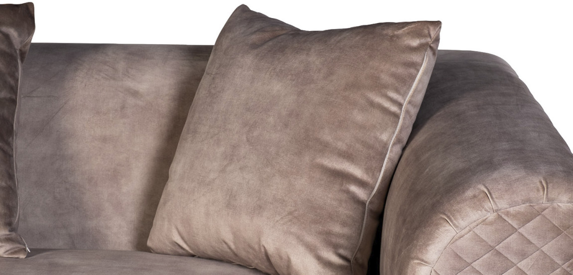 Диван Ingrid three-seater sofa