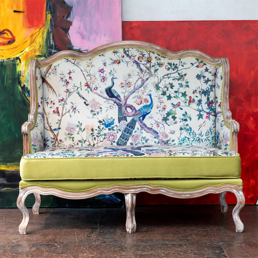 Диван из натурального бука бежевый с изображением птиц и цветов Beige Green Chinoiserie Garden Sofa