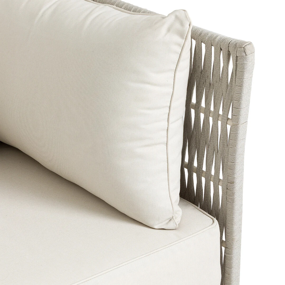 Диван садовый с плетеными ремешками и спинкой  Kleo