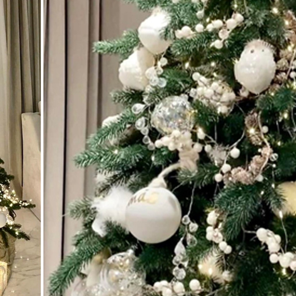 Дизайнерская Елка с Белым Декором Christmas Tree White Balls