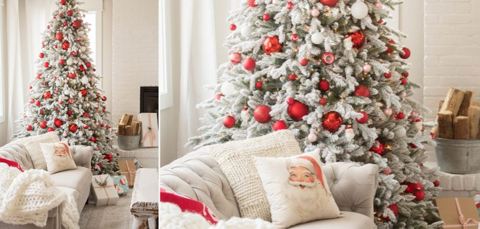 Дизайнерская Елка Украшенная Красными Шарами Red Christmas Balls