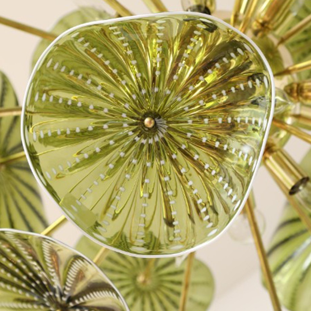 Дизайнерская Люстра Зеленое Стекло Модерн середины ХХ века Murano Hand Blown Chartreuse Green Glass Chandelier