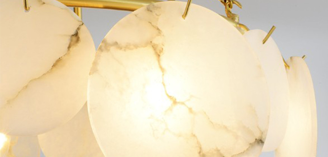 Дизайнерская люстра с круглыми мраморными подвесами Round Marble Pendants