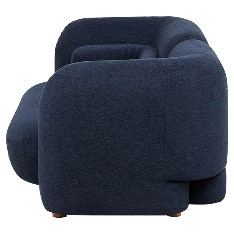 Дизайнерский двухместный диван с мягкими спинкой и подлокотниками синий Madelaine Sofa Blue