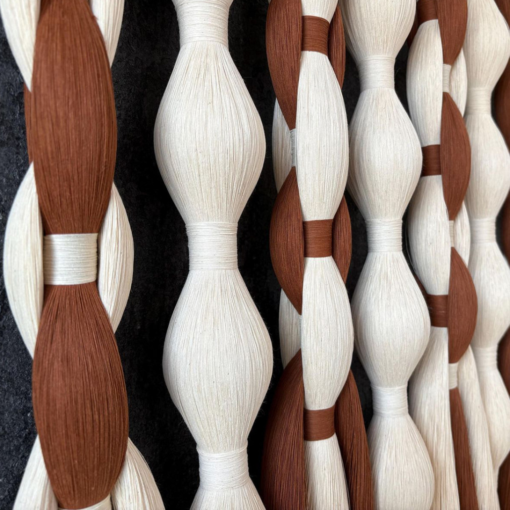 Дизайнерский Декор на стену с кисточками из хлопковых нитей wall panel Thread brushes