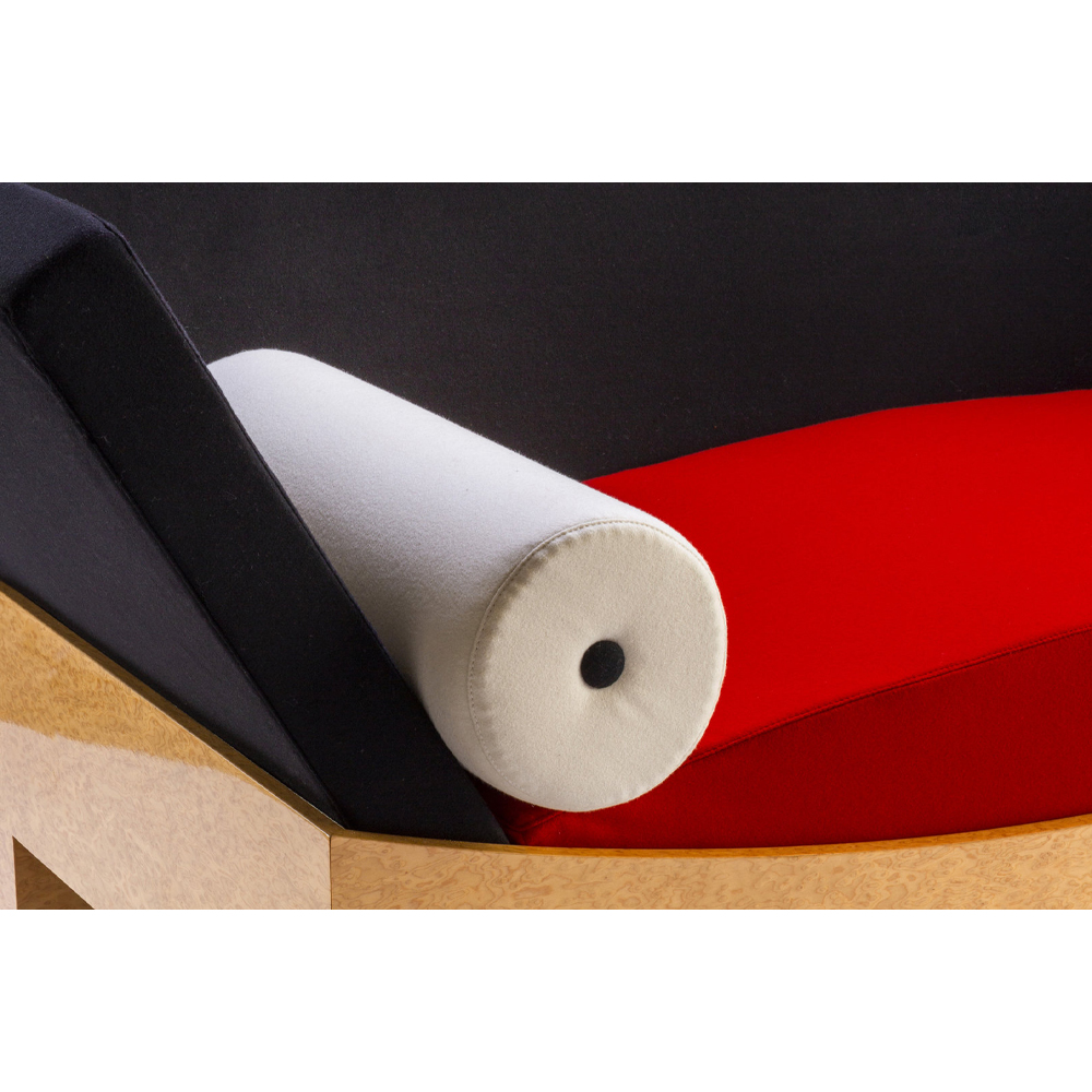 Дизайнерский диван с двумя подушками-валиками Poltronova Mitzi Sofa