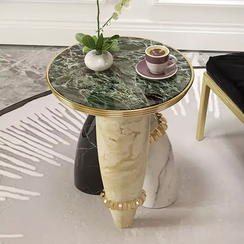 Дизайнерский журнальный стол круглый на 3-х фигурных ножках Cuzadit