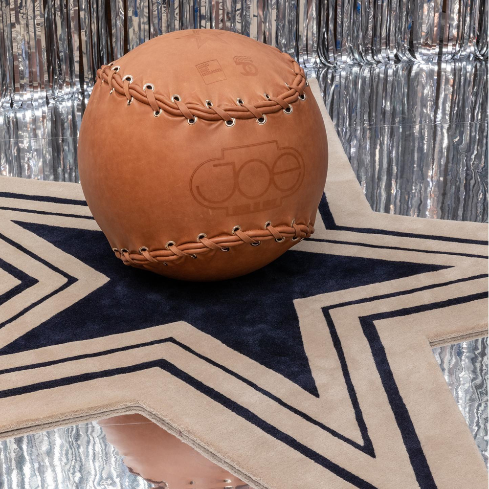 Дизайнерский ковер в виде звезды Poltronova Tappeto Stella Grey Navy Blue Rug