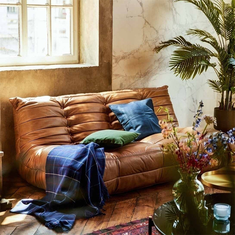 Дизайнерский кожаный диван коричневый без подлокотников Aveline Leather Sofa
