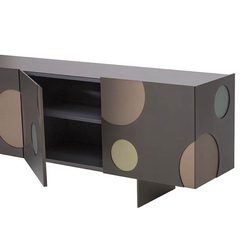 Дизайнерский комод с декором в виде круглых элементов на фасаде Matisse