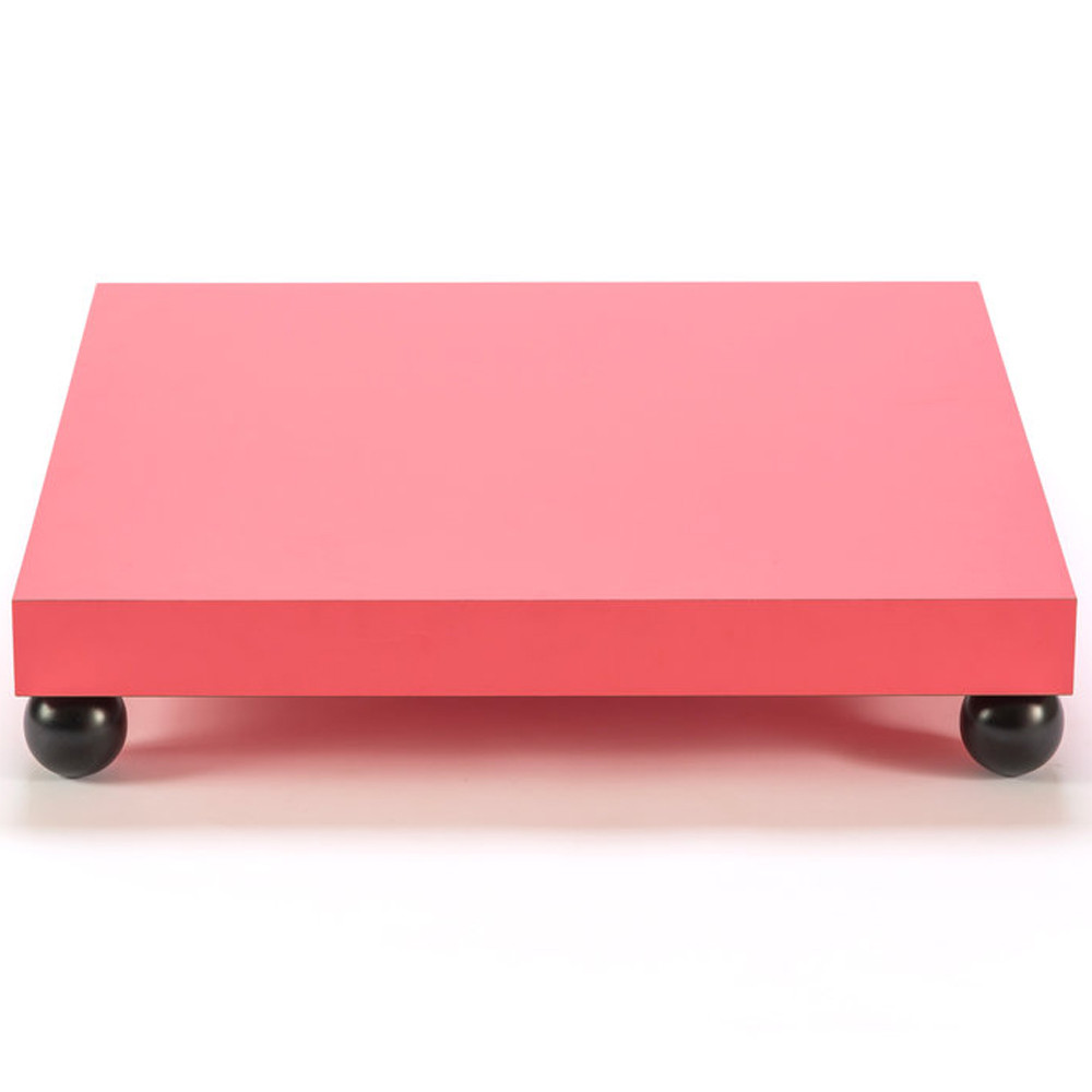 Дизайнерский кофейный стол на круглых ножках Poltronova T02 Pink Coffee Table