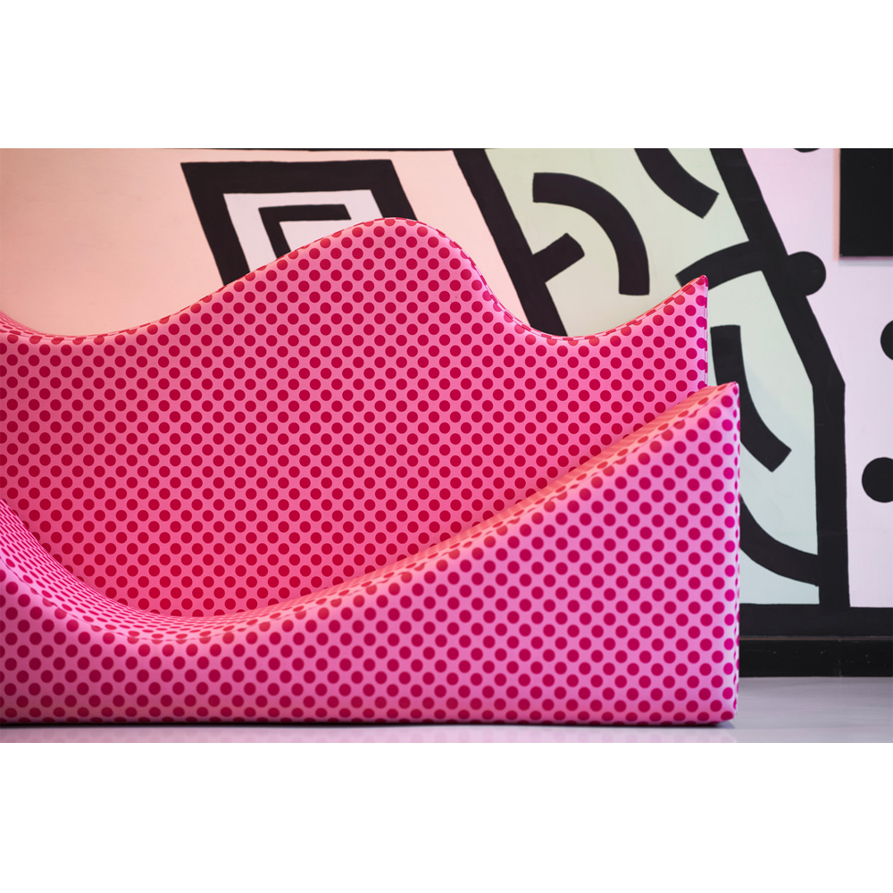 Дизайнерский модульный диван волнистой формы с цветным принтом Poltronova Superonda Sofa