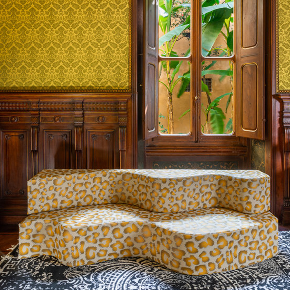 Дизайнерский модульный диван волнистой формы с цветным принтом Poltronova Superonda Sofa