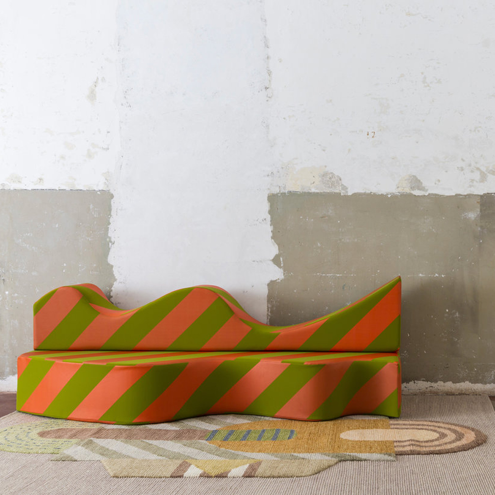 Дизайнерский модульный диван волнистой формы с цветным принтом Poltronova Superonda Sofa