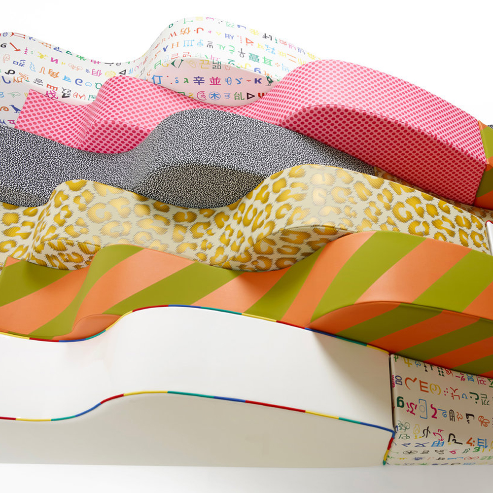 Дизайнерский модульный диван волнистой формы с цветным принтом Poltronova Superonda Sofa