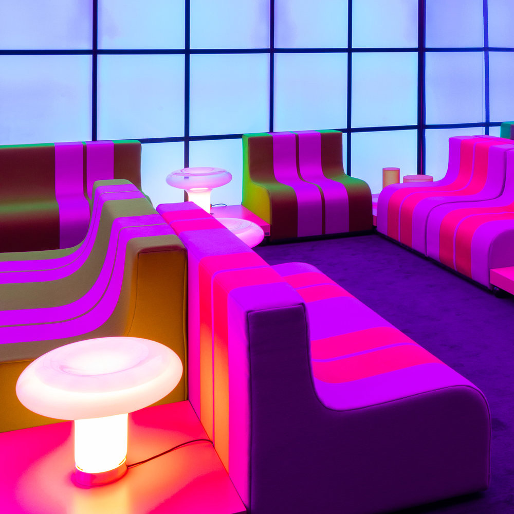 Дизайнерское кресло зеленое Poltronova Sofo Verosa Green Pink Armchair