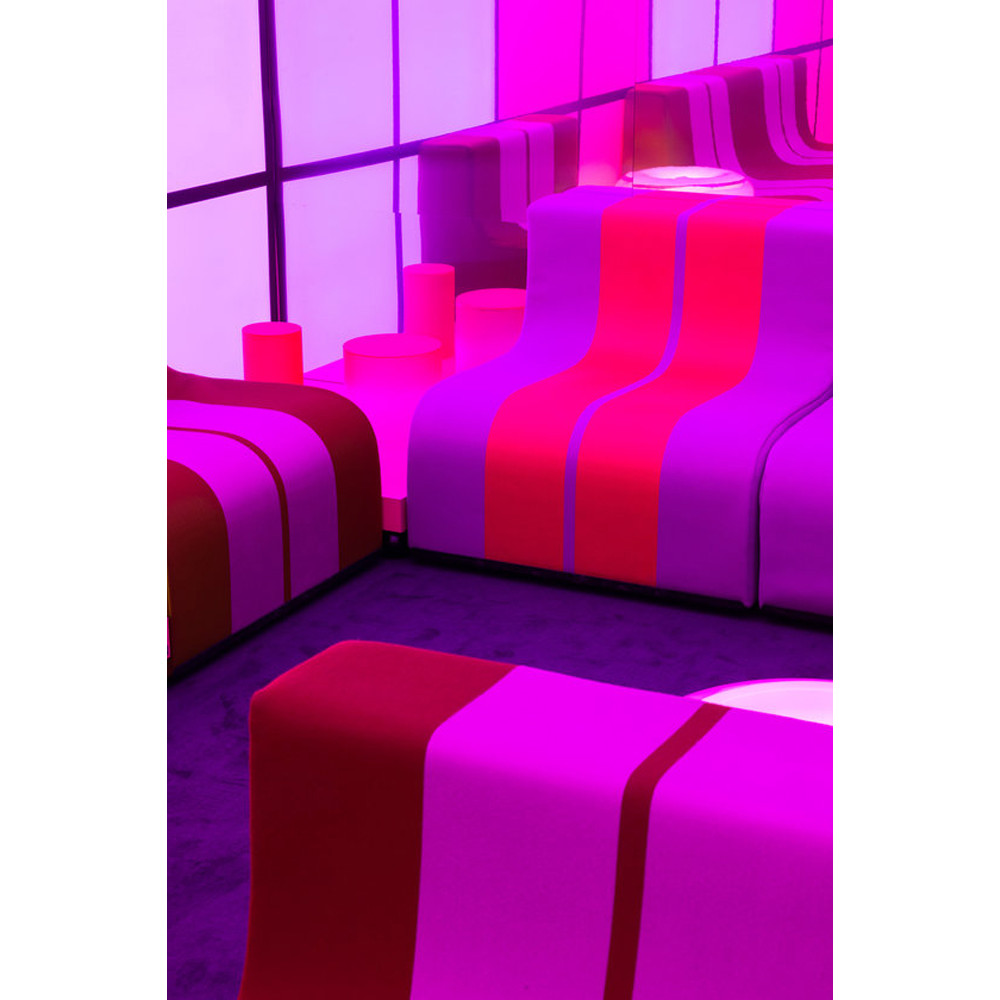 Дизайнерское кресло зеленое Poltronova Sofo Verosa Green Pink Armchair