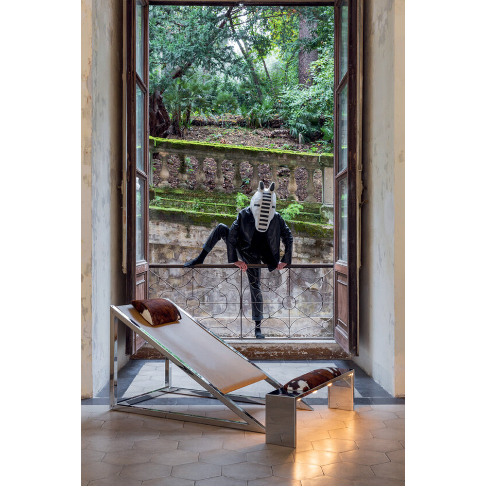 Дизайнерское кресло на металлическом каркасе с подставкой для ног Poltronova Mies Armchair