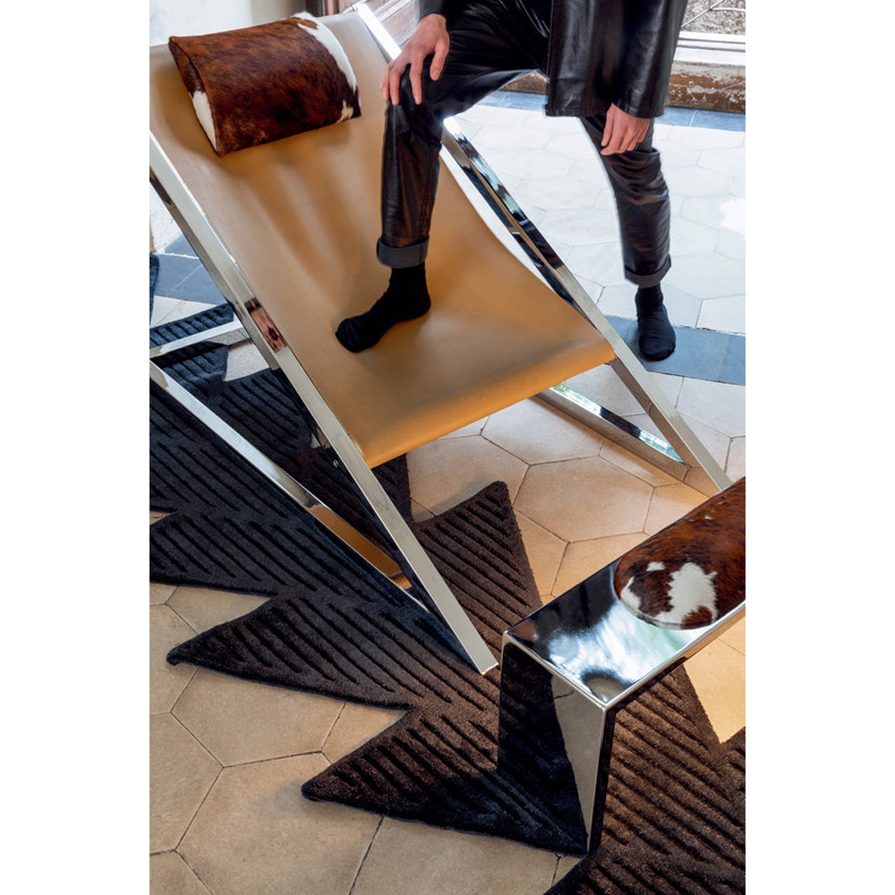 Дизайнерское кресло на металлическом каркасе с подставкой для ног Poltronova Mies Armchair