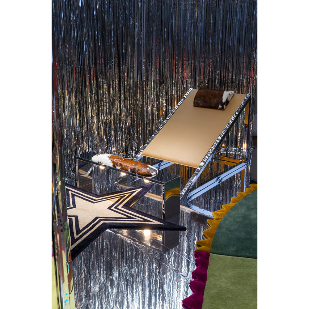 Дизайнерское кресло на металлическом каркасе с подставкой для ног Poltronova Mies Armchair