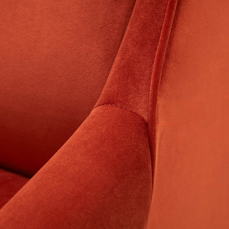 Дизайнерское кресло оранжевое в мягкой велюровой обивке Granger Armchair Orange