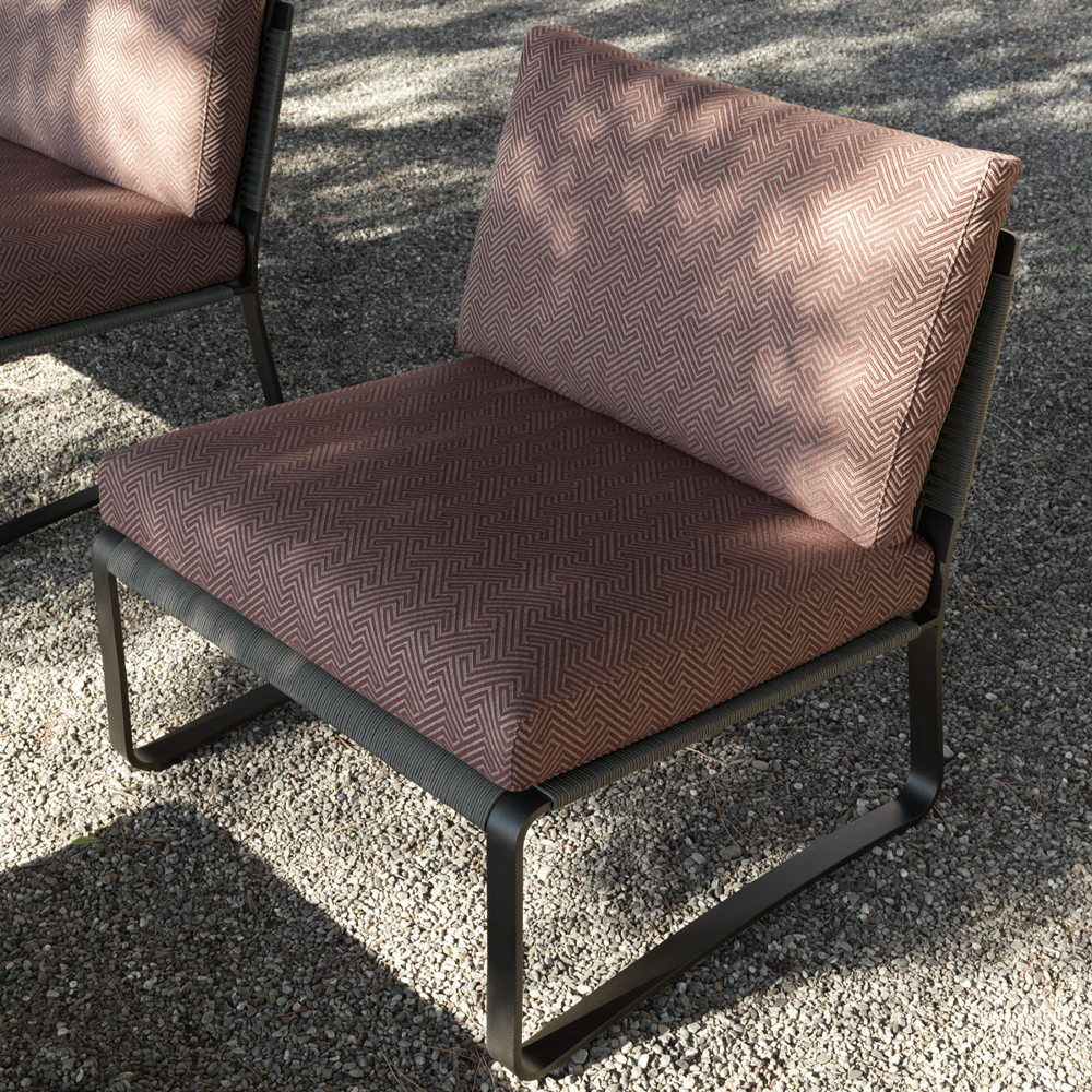 Дизайнерское уличное кресло на металлическом каркасе PHOENIX Armchair