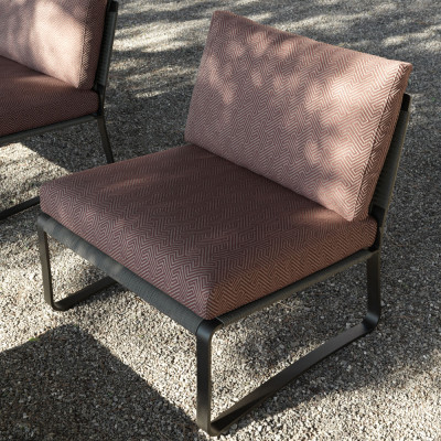 Дизайнерское уличное кресло на металлическом каркасе PHOENIX Armchair