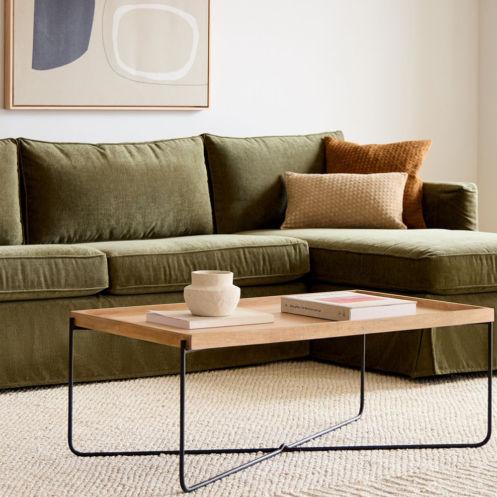 Журнальный стол с прямоугольной деревянной столешницей Urban Style Space